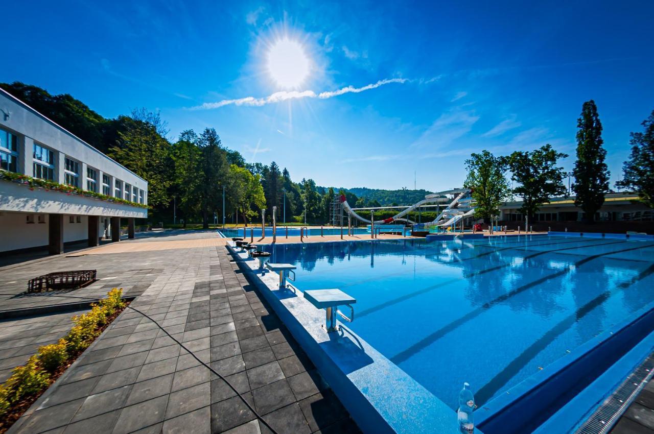 Apartament Na Urlop - Centrum - Przy Amfiteatrze - 500M Do Basenow Wisła Eksteriør billede