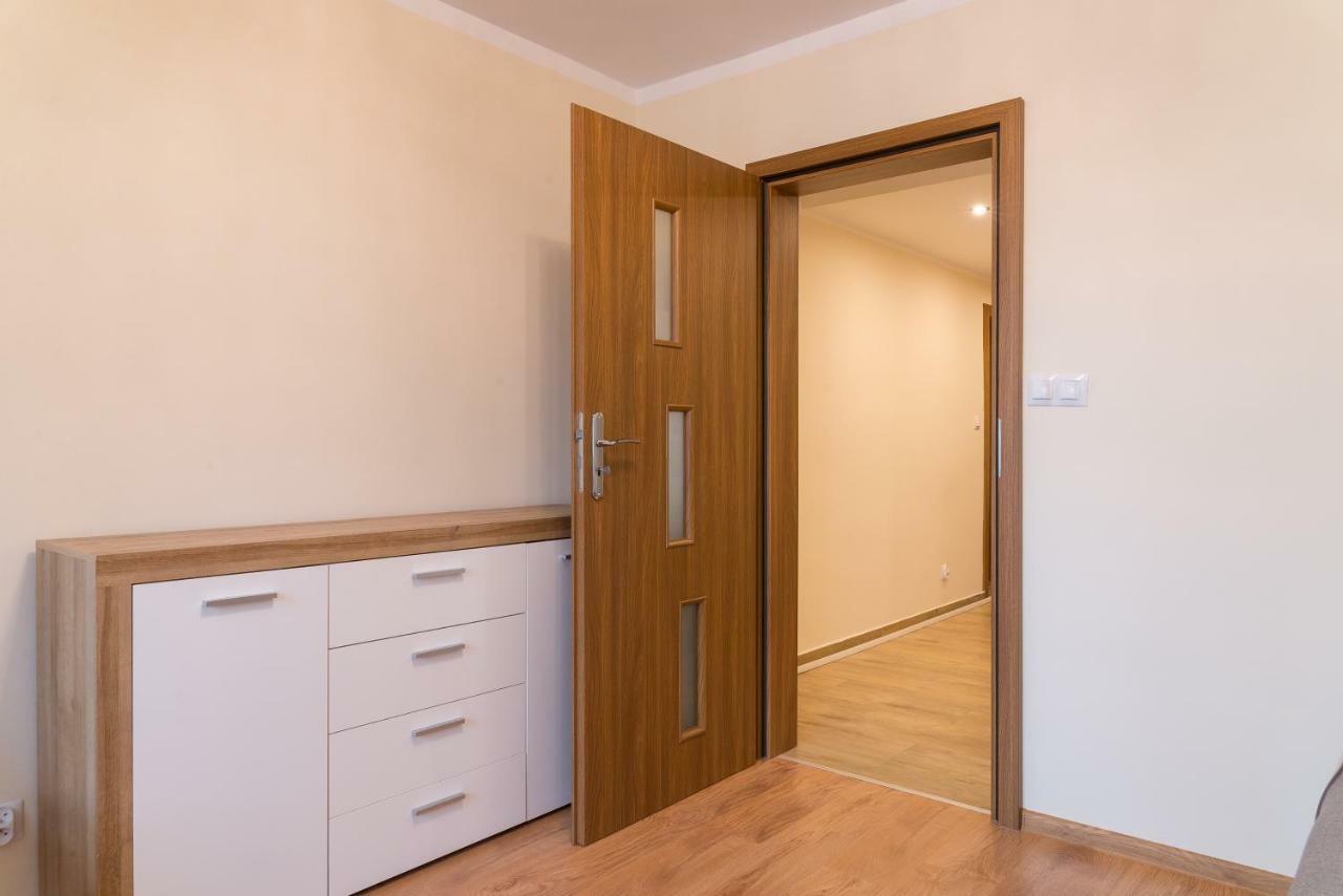 Apartament Na Urlop - Centrum - Przy Amfiteatrze - 500M Do Basenow Wisła Eksteriør billede